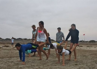 Jugando en la playa